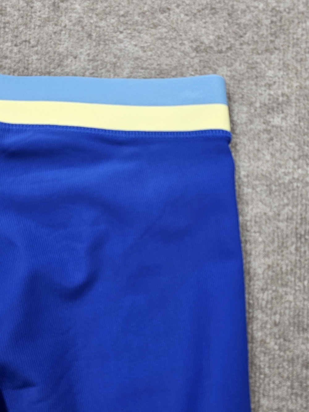 Wilo Sky Blue Yoga Pants Small Cropped Leggings Color Waistband - Picture 7 of 8